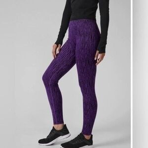 Athleta Flurry Elemental Tight- NWT